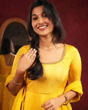 Heer Yellow Anarkali